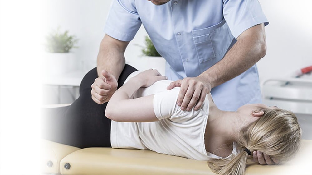 5+ bài tập vật lý trị liệu tại nhà an toàn và dễ thực hiện 1 5 bài tập vật lý trị liệu tại nhà an toàn, dễ thực hiện