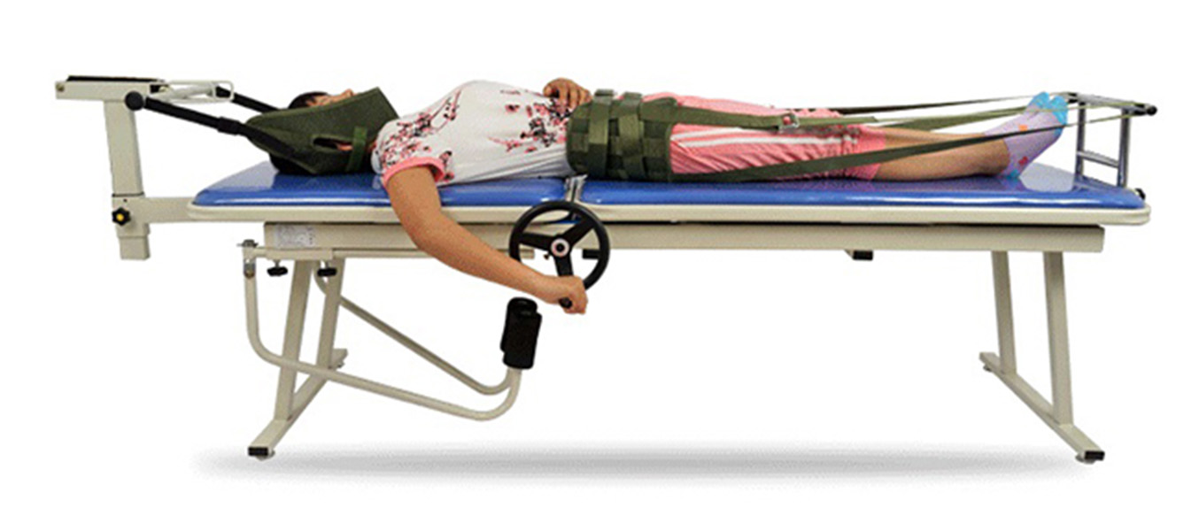5+ bài tập vật lý trị liệu tại nhà an toàn và dễ thực hiện 3 Ghế kéo giãn cột sống