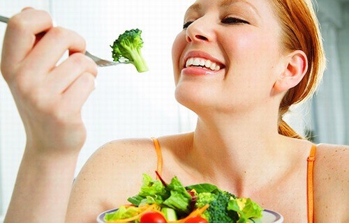 Chế độ ăn uống nhiều rau xanh ngừa bệnh gout