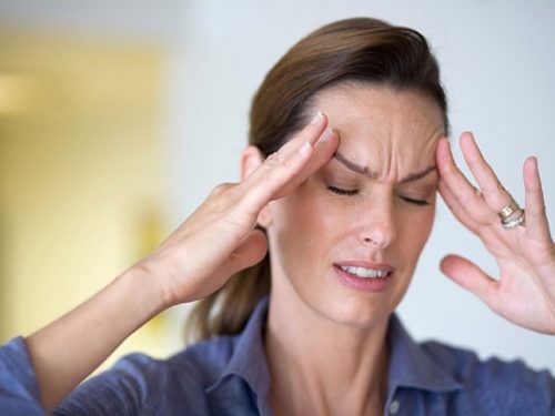 Viêm cơ lan tỏa gây mệt mỏi ủ rũ và đau đầu