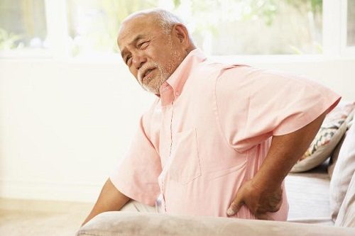 Viêm cơ sườn thường xảy ra ở người lớn tuổi